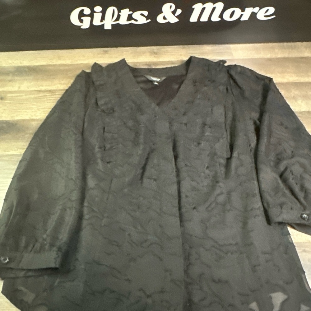 Simply Vera Vera Wang Black Textured Blouse